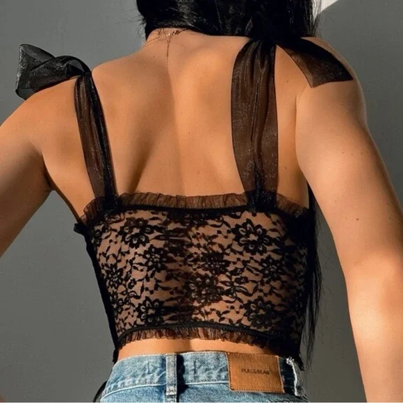 Black lace top - Picture 1 of 2